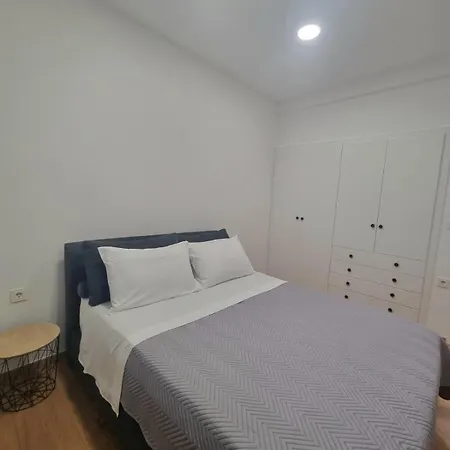 Apartment 34